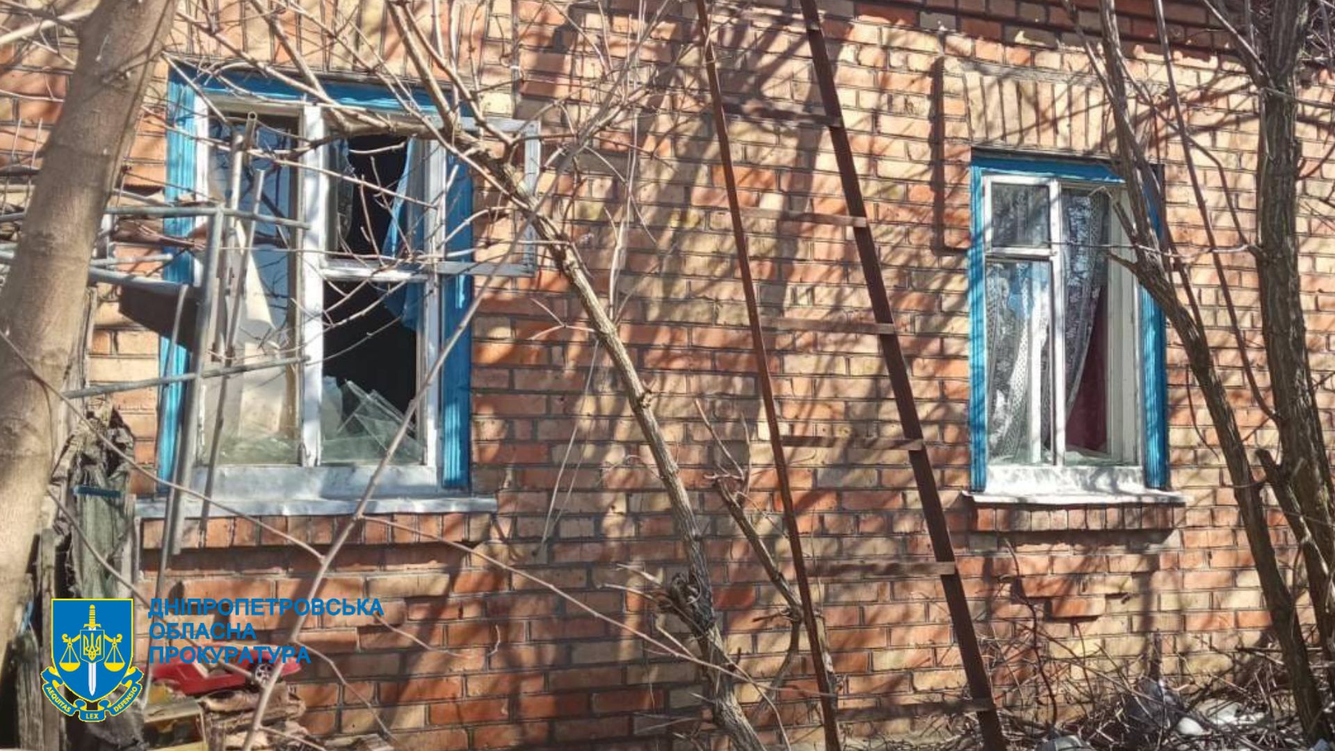 Росіяни обстріляли Нікополь на Дніпропетровщині: загинула жінка