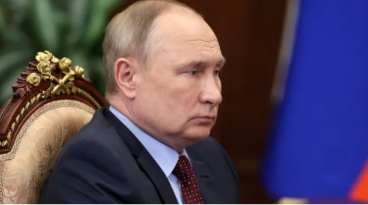 Маразм міцніє. Путін звинуватив Голлівуд і Японію у «спотворенні історії»