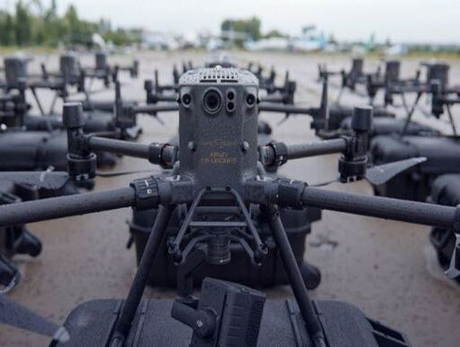 В Україну надійшли 20 дронів-розвідників Fly Eye
