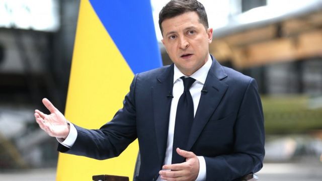 Зеленський - про статтю Путіна: "приємно, що людина знає українську"