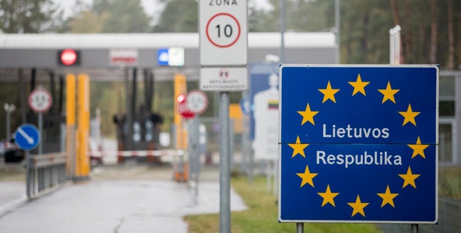 Латвія не пропускатиме машини на білоруських номерах