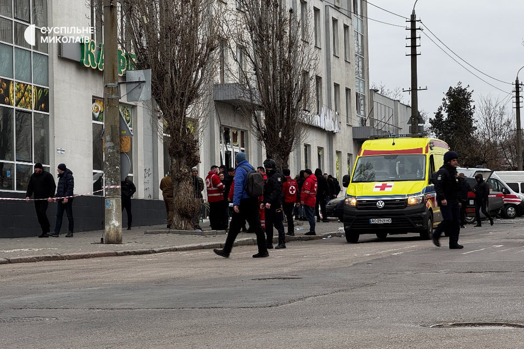 Вибух у Миколаєві: з'явилися перші фото наслідків