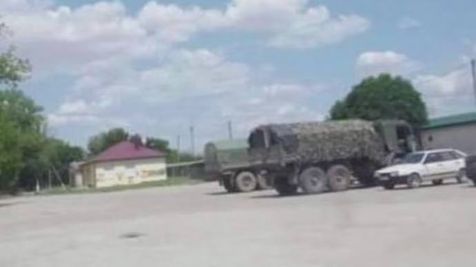 На Херсонщині партизани підірвали вантажівки з окупантами