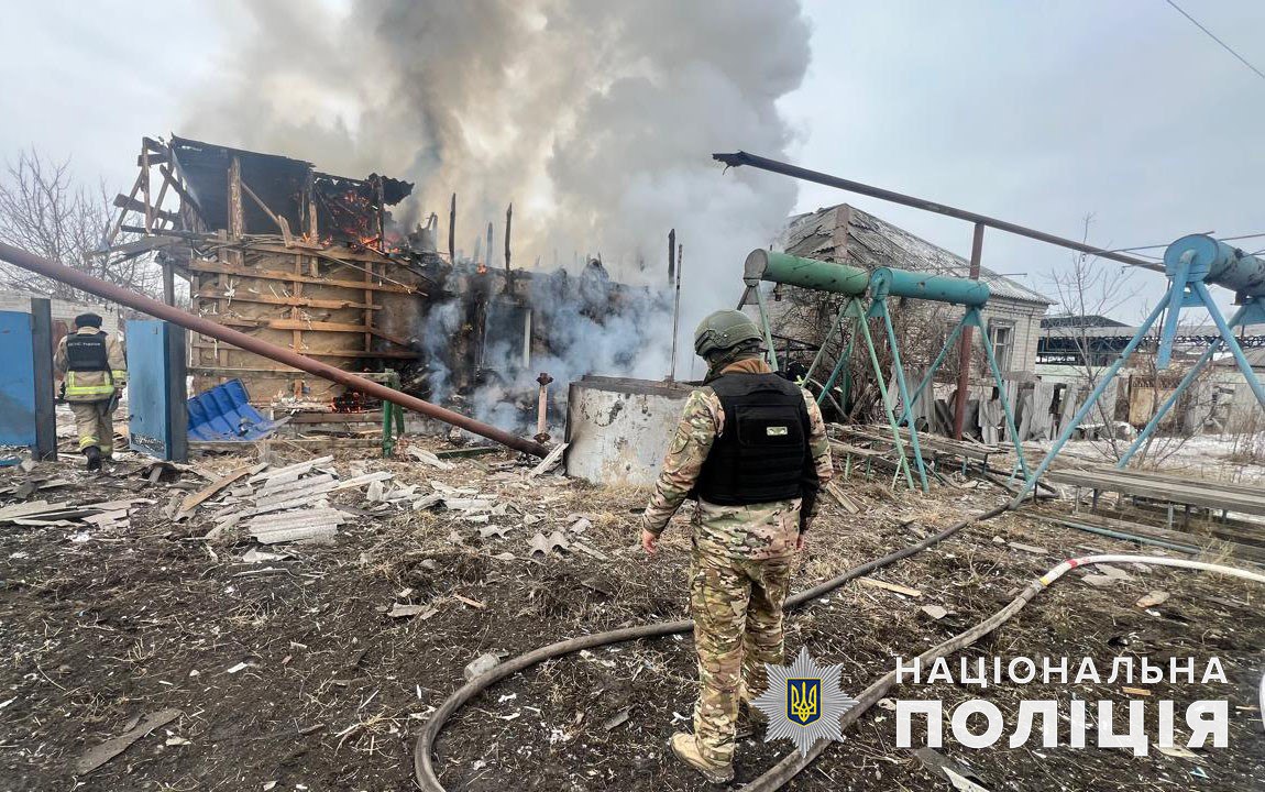Росія скинула 28 бомб на Донеччину: є загиблі та значні руйнування (фото)
