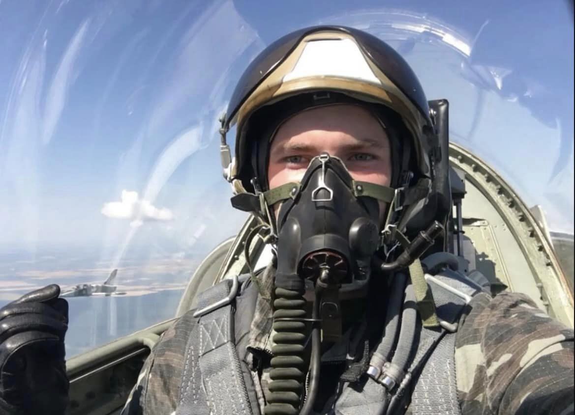 Цвіт авіації. Трьом молодим льотчикам посмертно присвоїли «Героя України»