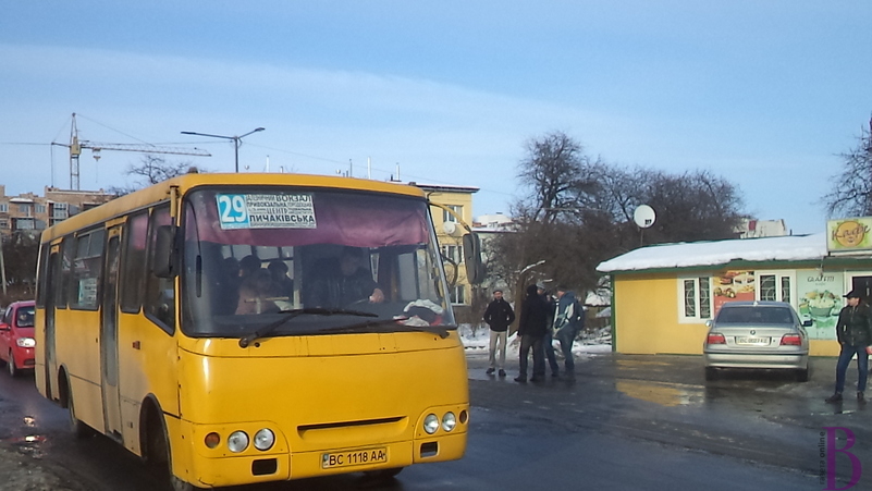 У Львівській ОВА відреагували на скандал у маршрутці з учасницею бойових дій