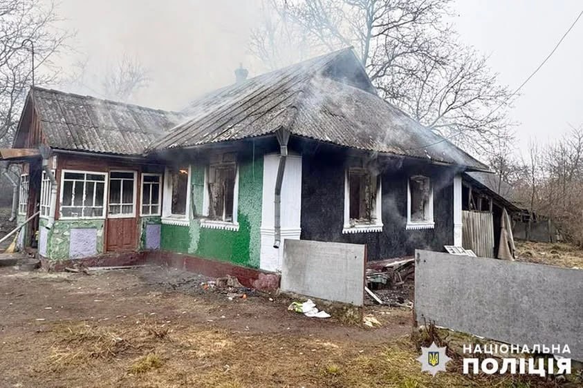 На Хмельниччині поліцейські з’ясовують причини пожежі, у якій загинула 2-річна дівчинка