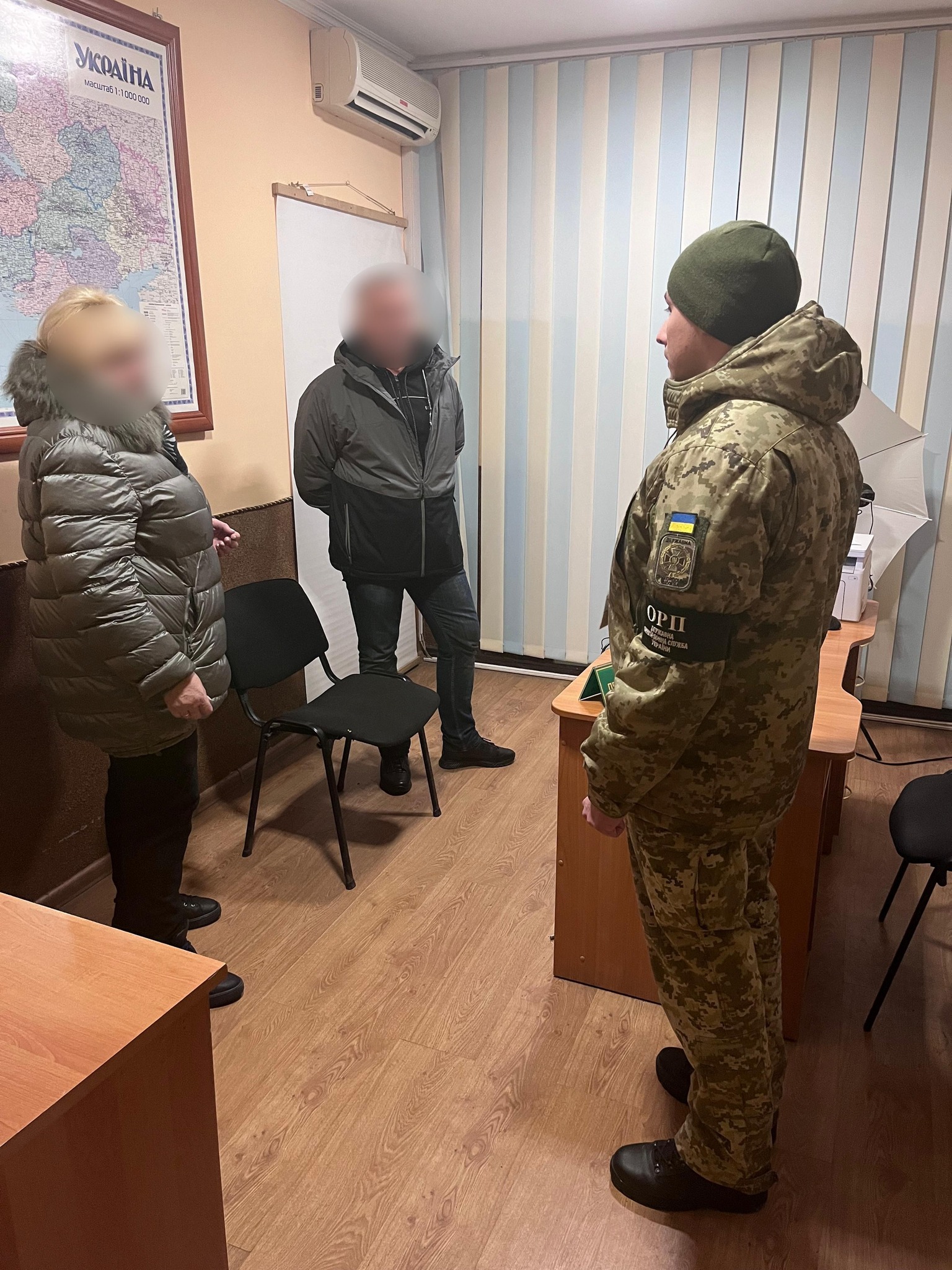 Чоловік одружився з сестрою колишньої, щоб виїхати за кордон