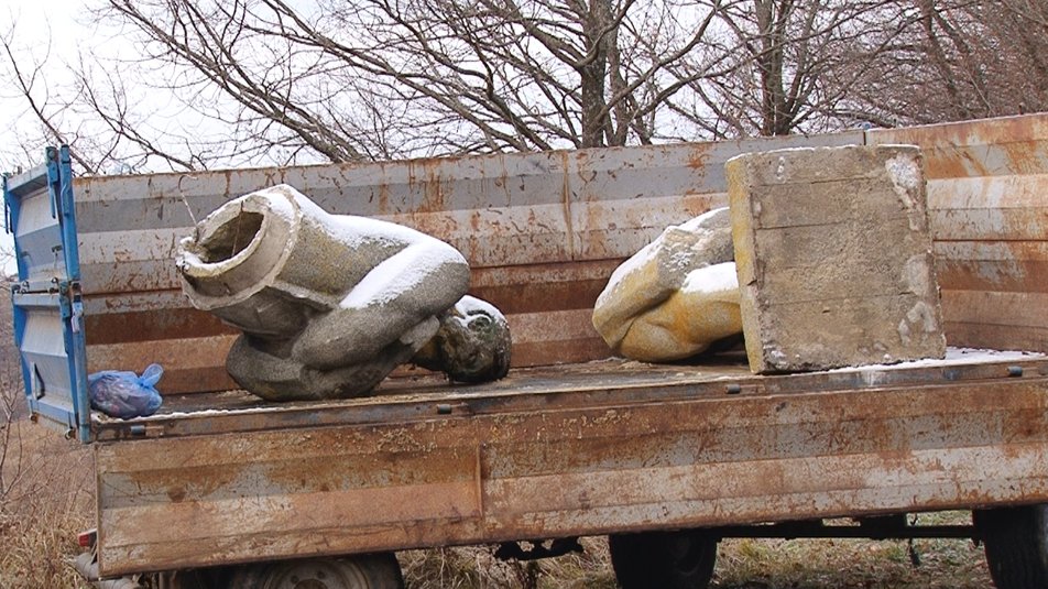 На Полтавщині демонтували «Альошу» й інші пам’ятки радянської доби