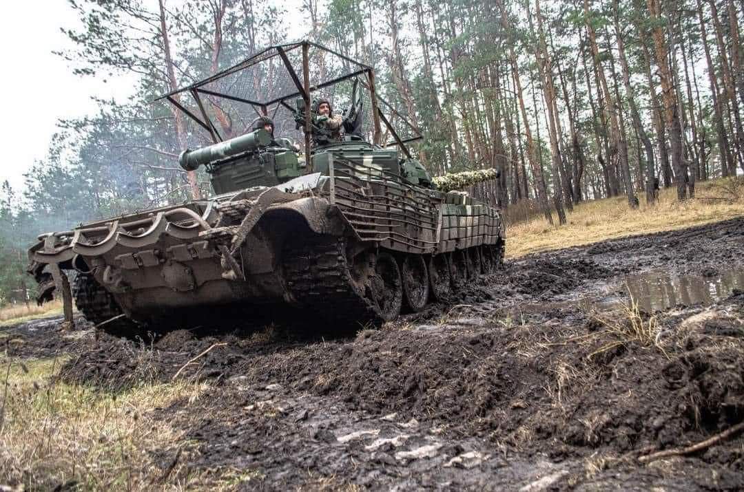 Ворог атакував майже на всіх напрямках. Генштаб про ситуацію на фронті
