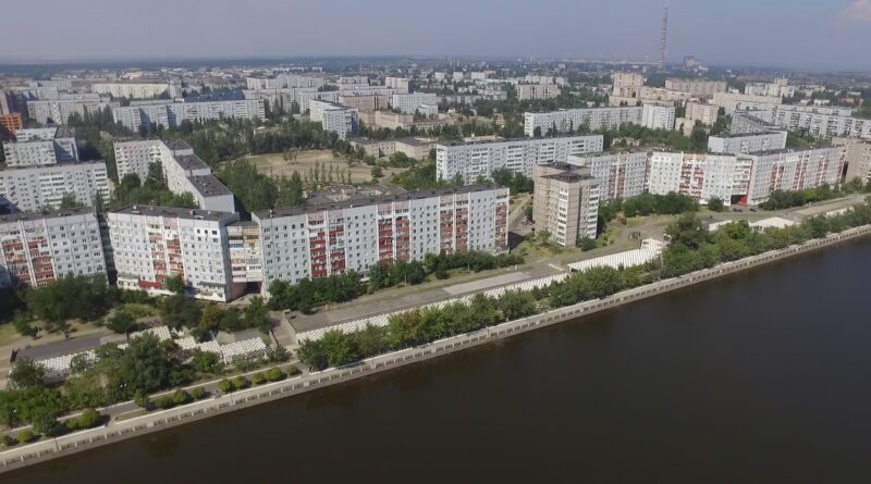Щоб не співпрацювати з окупантами. Депутати міської ради Енергодара склали повноваження