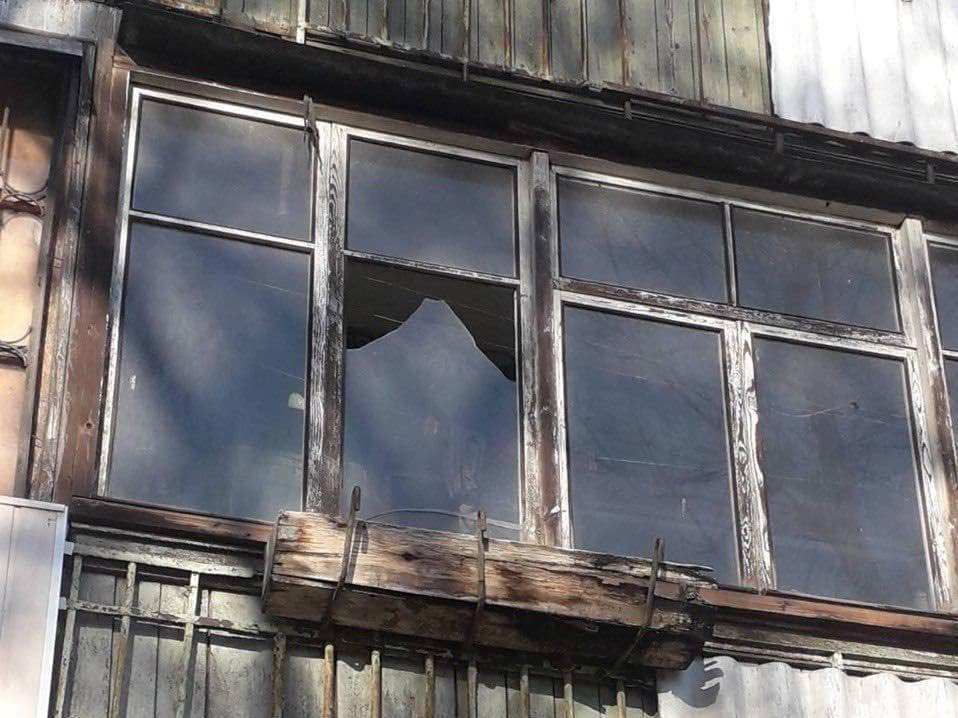 Ракетний обстріл Запоріжжя: пошкоджено сім багатоповерхівок