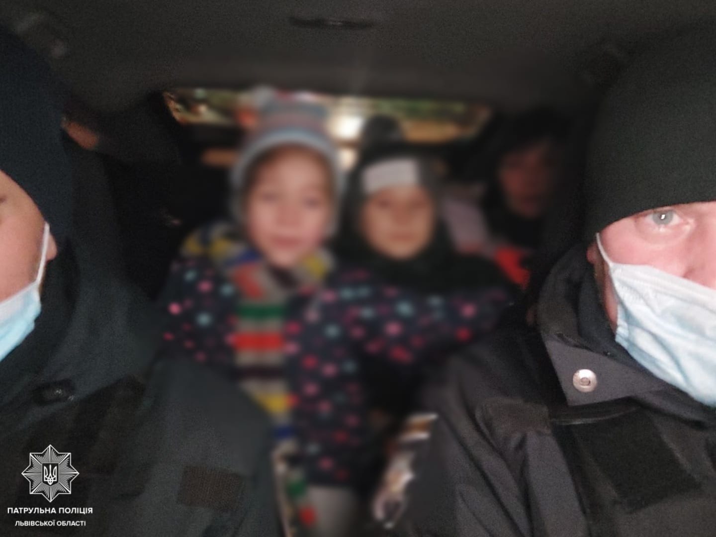 У Львові п’яні батьки залишили малолітніх дітей без нагляду