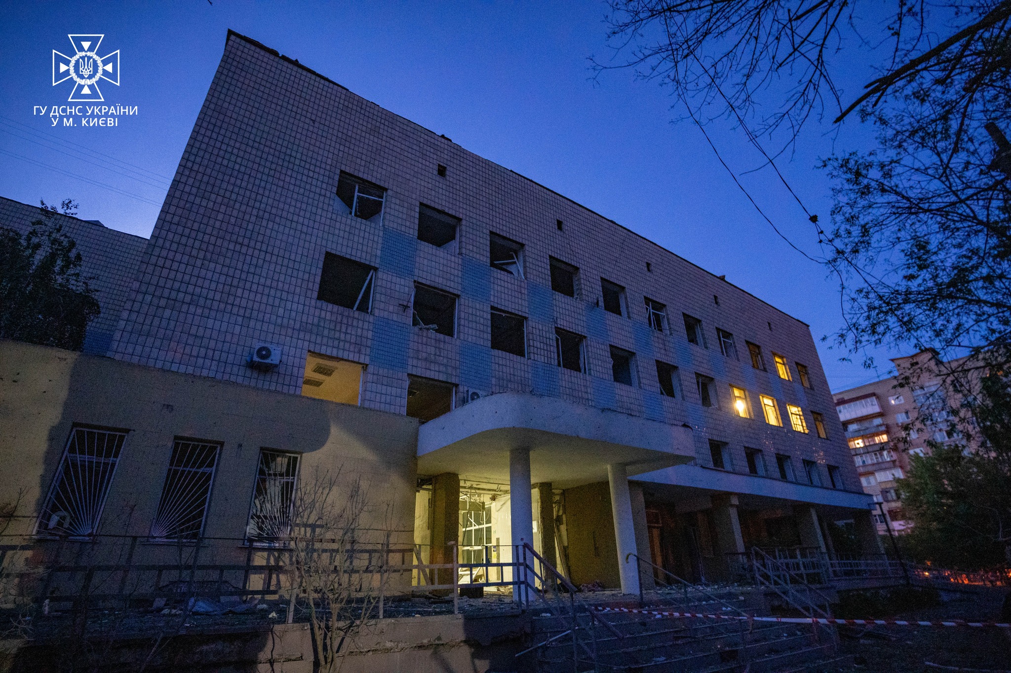 Це злочин. У Києві відкрили кримінальну справу через зачинене укриття під час повітряної тривоги