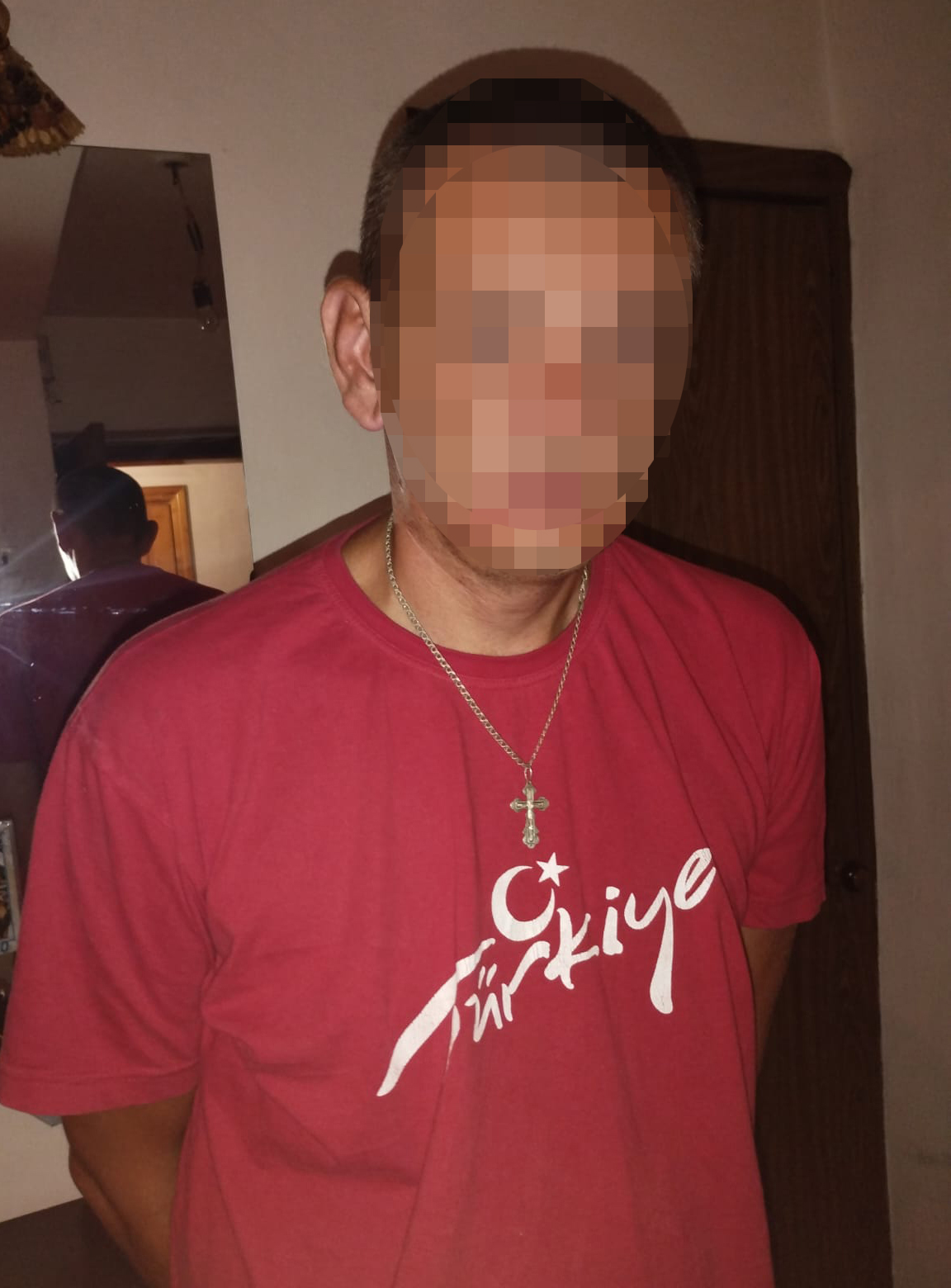 На Львівщині під час пиятики чоловік накинувся з ножем на знайомого