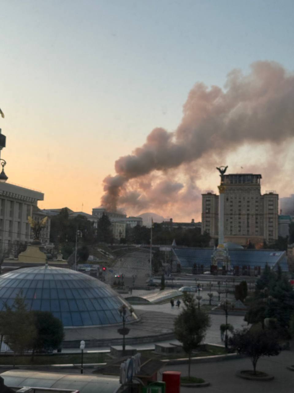 Нічний удар по Києву: що відомо про вибухи