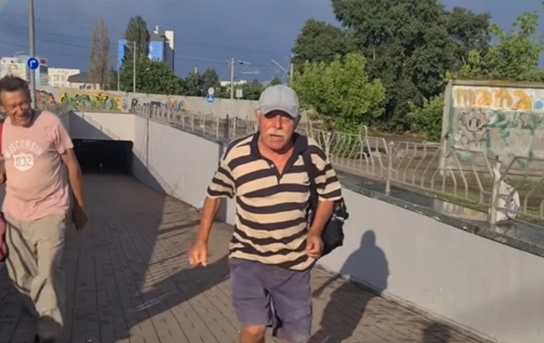 У Києві напали на волонтерку за те, що розмовляла українською мовою