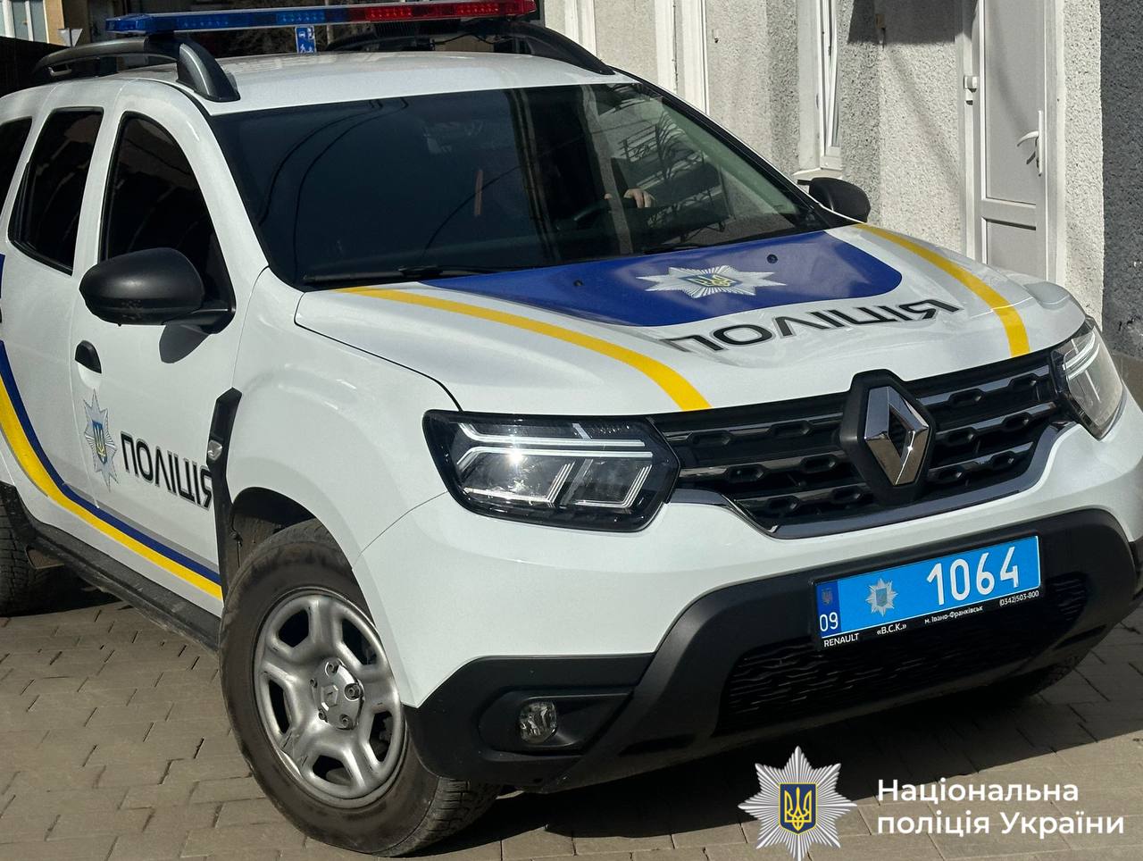 В Івано-Франківську чоловік по вулиці ходив з пістолетом: що кажуть у поліції