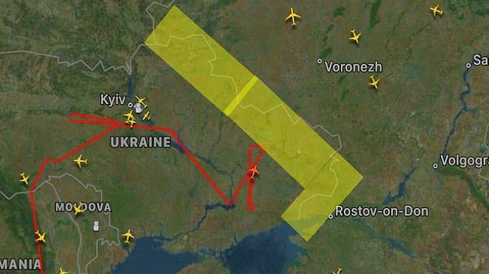Росія закрила повітряний простір вздовж кордону з Україною