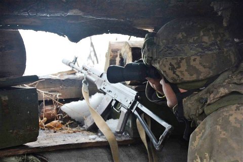 На Донбасі окупанти обстріляли позиції біля Водяного з гранатометів
