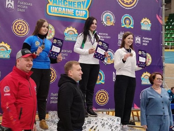 Спортсменка з Львівщини виборола Кубок України зі стрільби з лука