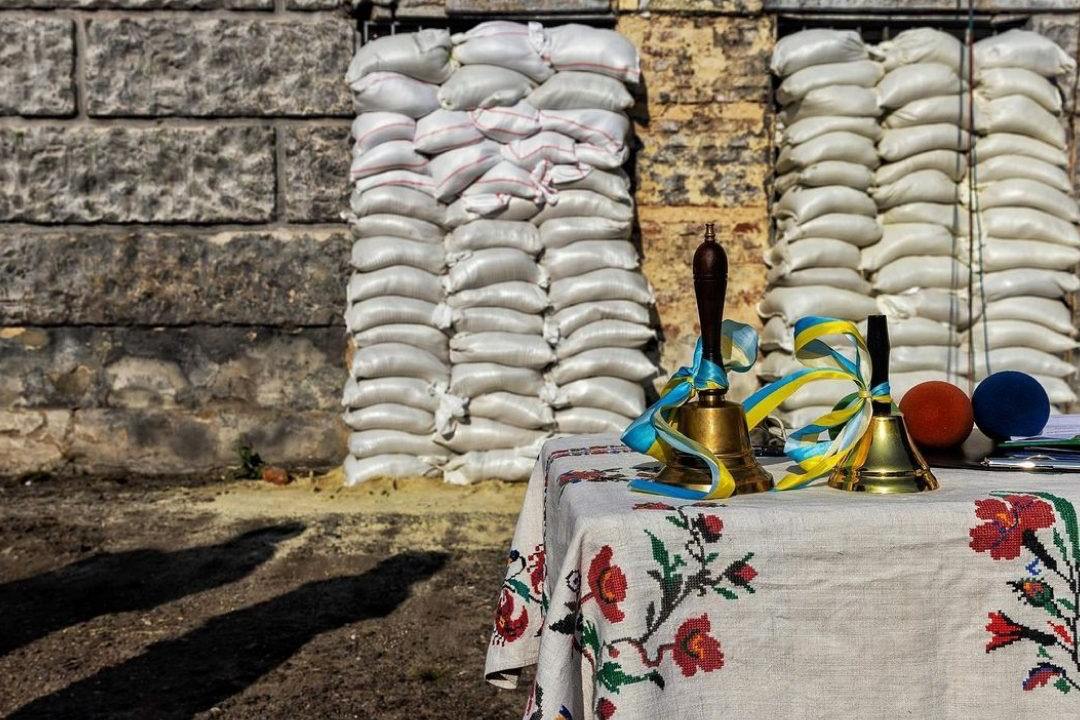 Новий навчальний рік для українських дітей під час війни: Зеленський нагадав, завдяки кому це стало можливим