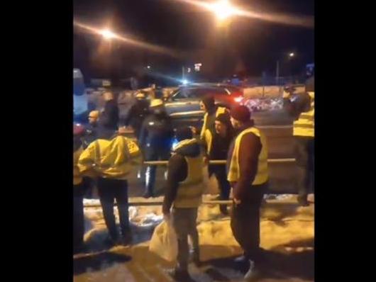 На кордоні польський мікроавтобус збив трьох українських водіїв. Деталі від МЗС