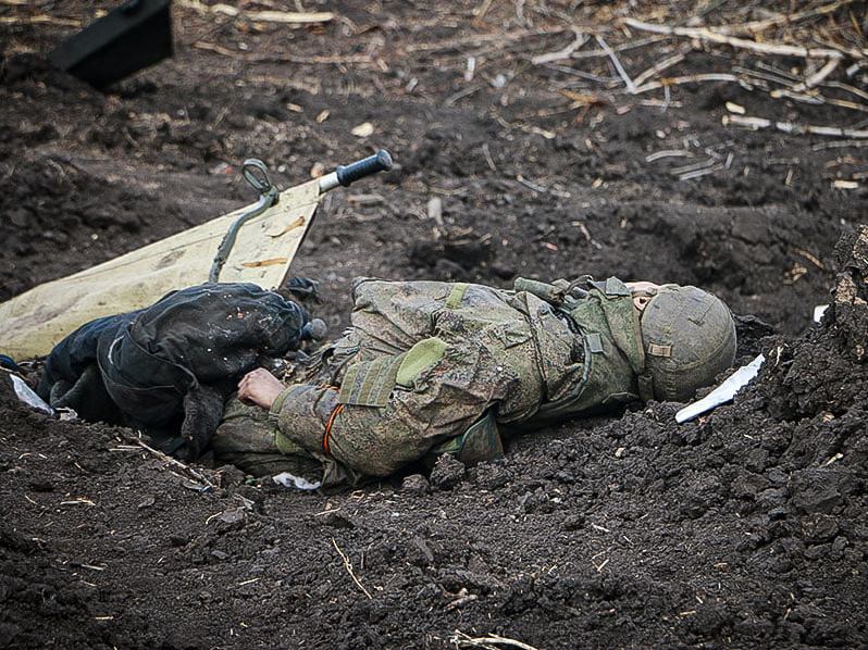 На Луганщині важко, та врешті побачимо звичний сценарій. Аналітик про бої на Донбасі