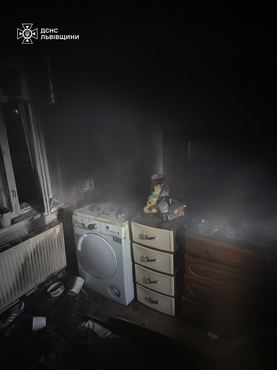 На Львівщині через пральну машинку сталася пожежа в багатоповерхівці