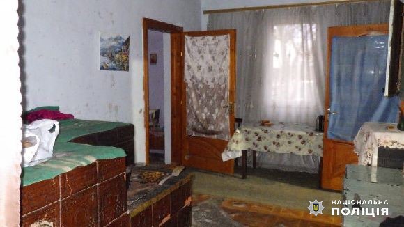 На Буковині чоловік облив дружину розчинником і підпалив: поліція затримала підозрюваного