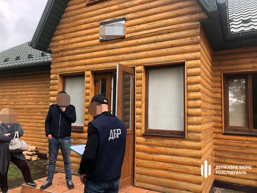 На Львівщині викрили підпільну криптоферму від керівництва філії держпідприємства