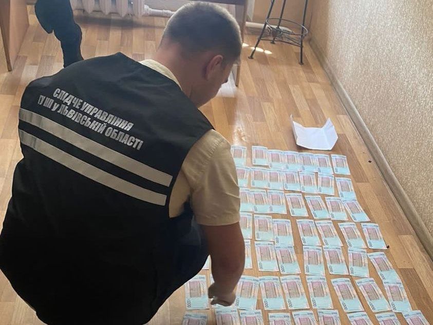 За вступ "на бюджет" директор коледжу на Львівщині вимагав 75 тис. гривень