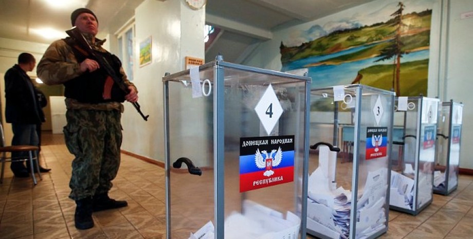 Вибори в окупації: показуха, обхід квартир, фальсифікації
