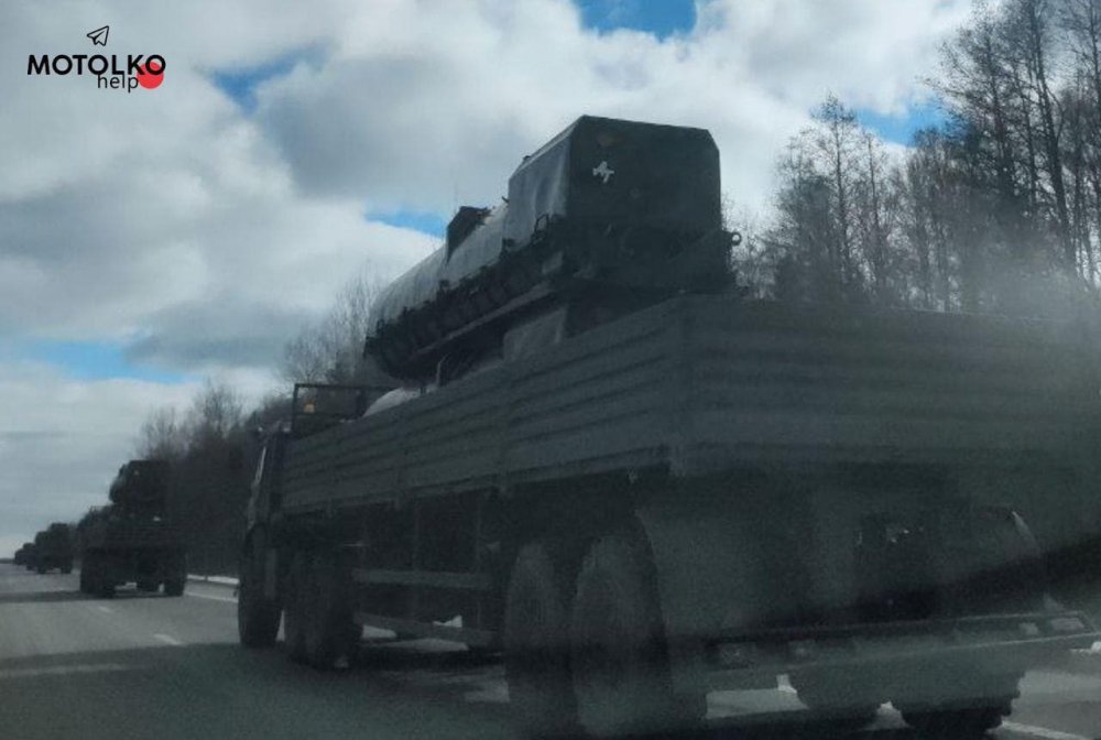 Росія стягує до Білорусі нові партії ракет «Іскандер» та бойову техніку