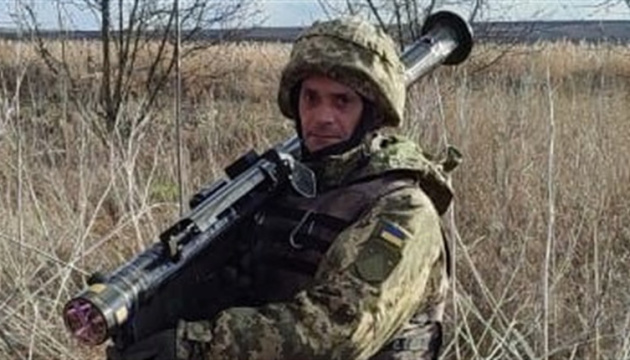 На Миколаївщині військовий з першого пострілу збив ракету: деталі