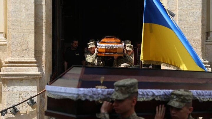 Боронив країну до останнього подиху: у Львові прощаються з відомим інструктором (фото)