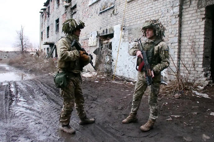 Україна не сходить з перших шпальт світових ЗМІ: Байден дав зрозуміти, що американські війська не рятуватимуть