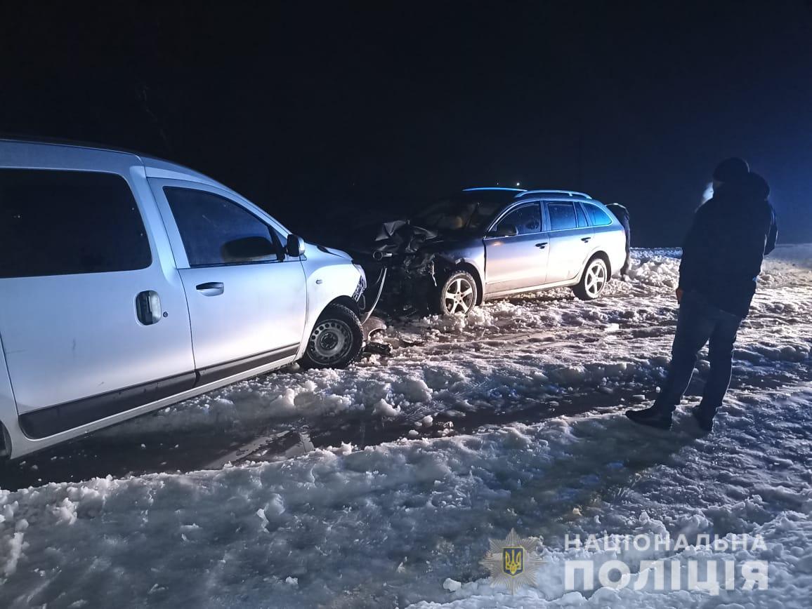 У ДТП на обледенілому мості травмувалися двоє мешканців Дрогобича