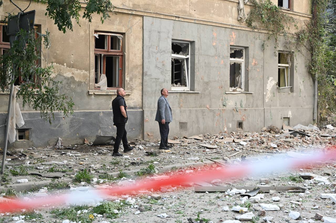 Атака по Львову: Влада розповіла про масштаби руйнувань (ФОТО)