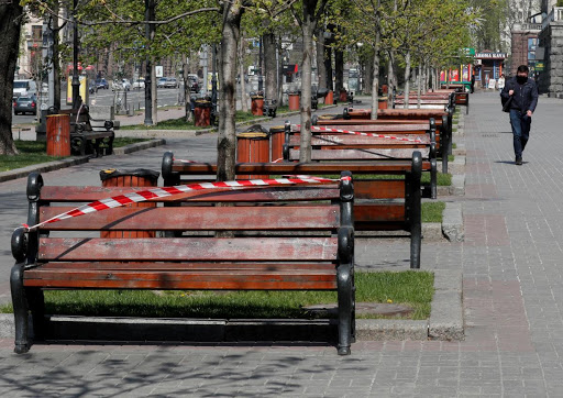 Дозволити концерти і приїзд іноземців. В Україні готують пом'якшення карантину