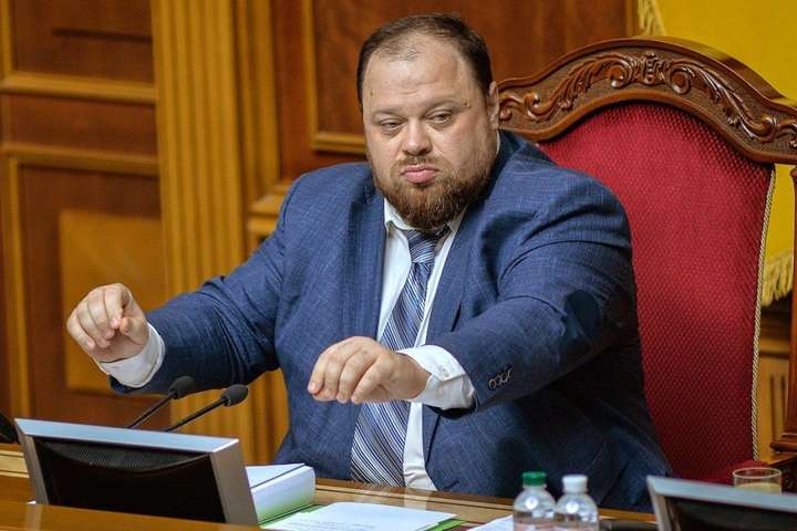 Спікер Стефанчук назвав 5 книг, які варто прочитати депутатам