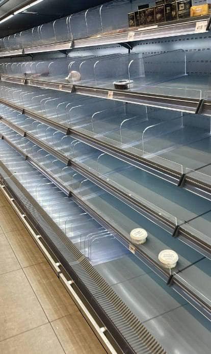 Окупанти вивозять продукти з магазинів Херсона