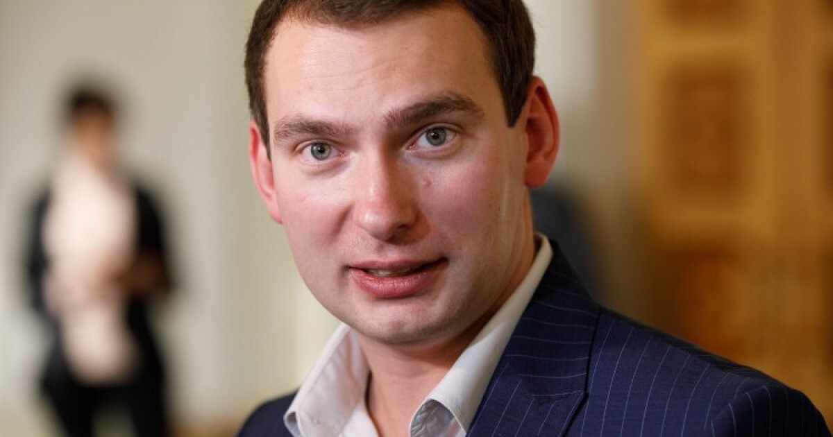 Воєнний стан та мобілізація: чи буде продовження після 9 травня — пояснення від нардепа