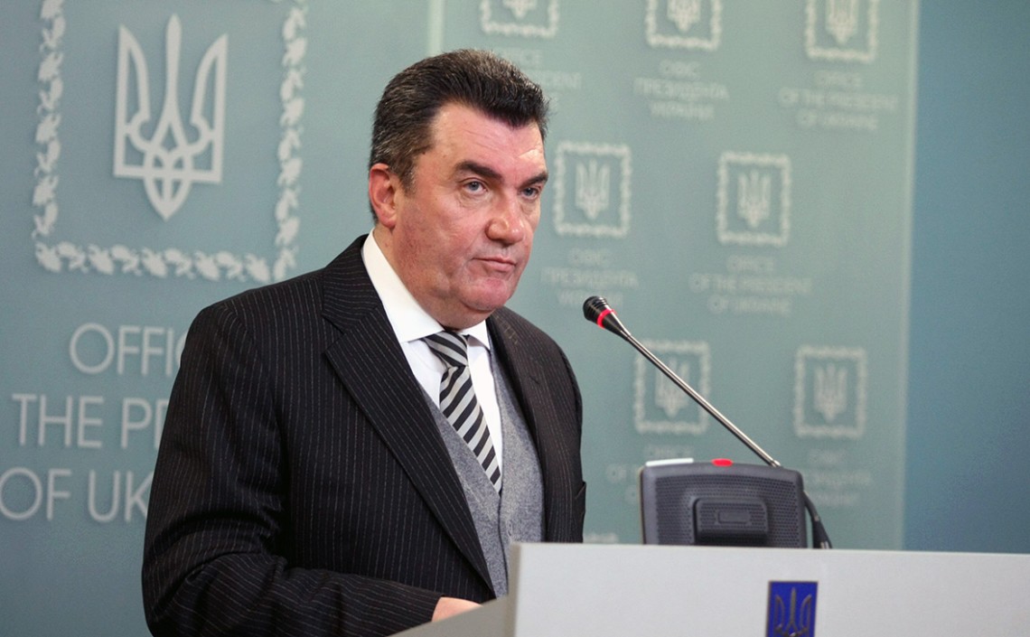 «Подарунок» до дня народження Шарія: санкції проти нього, дружини, її мами й Ігоря Гужви (оновлено)