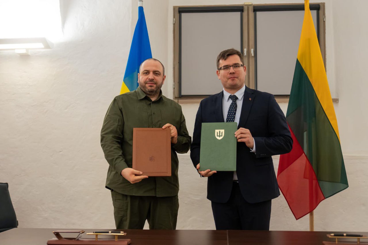 Литва профінансує виробництво далекобійних дронів, – Умєров