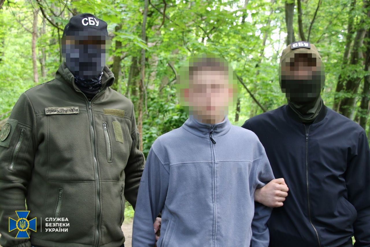 У Києві 17-річний хлопець планував підірвати ТЦК: СБУ запобігла теракту