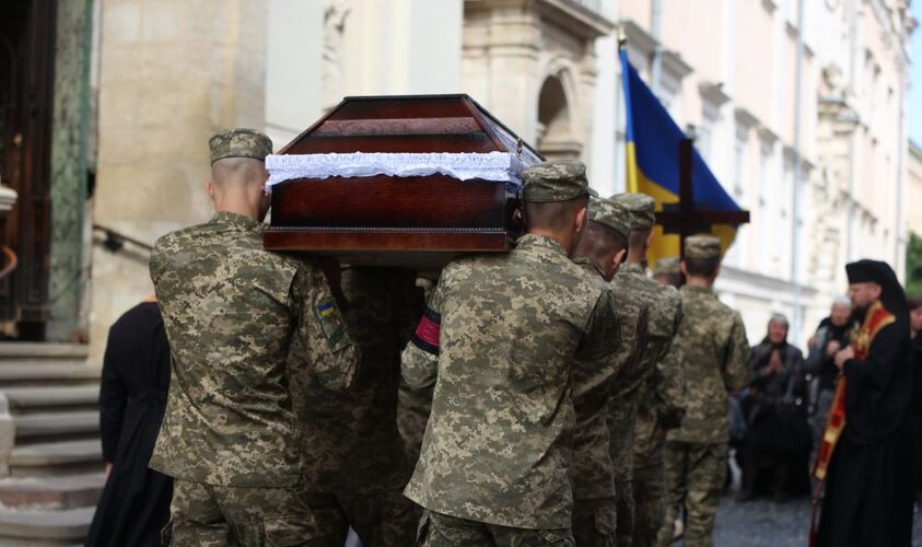 70 тисяч загиблих. Данілов спростував дані західних медіа про втрати ЗСУ