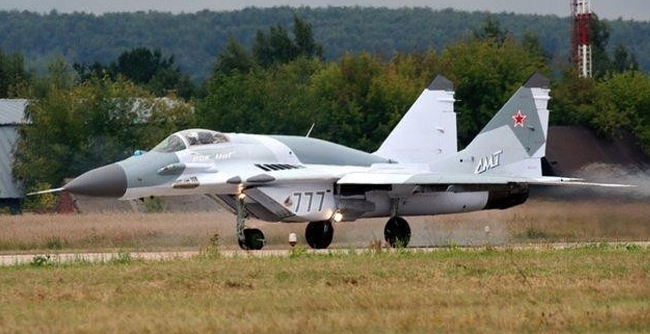 СБУ безпілотниками атакувала аеродром у Курську