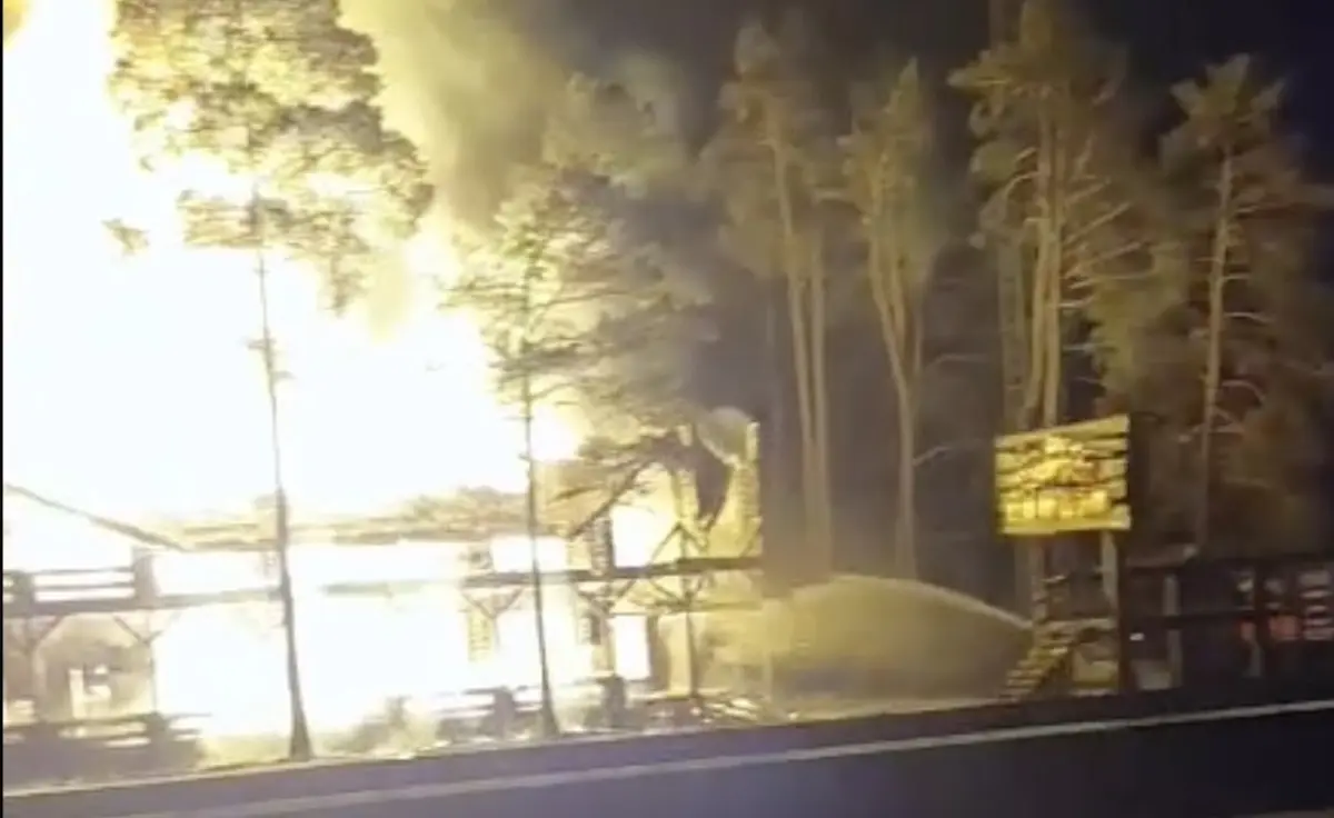 Біля Житомира повністю згорів готельно-ресторанний комплекс