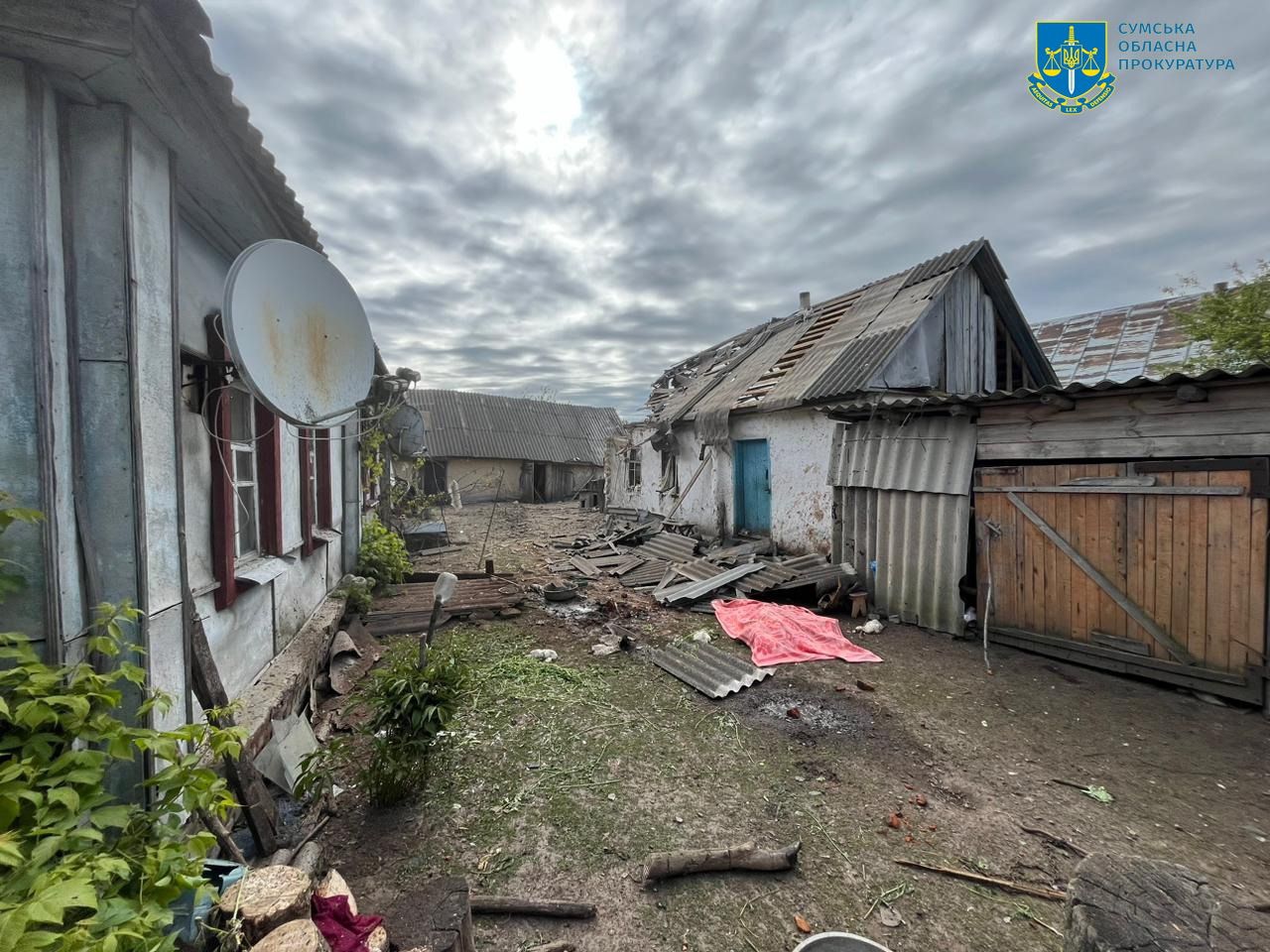 Росіяни з артилерії обстріляли Сумщину. Загинула жінка